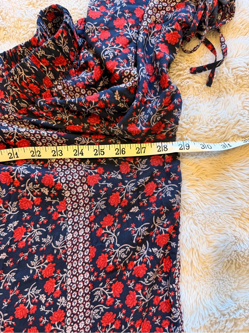 Como Vintage Navy Tunic with Red Floral Print - Picture 8 of 8